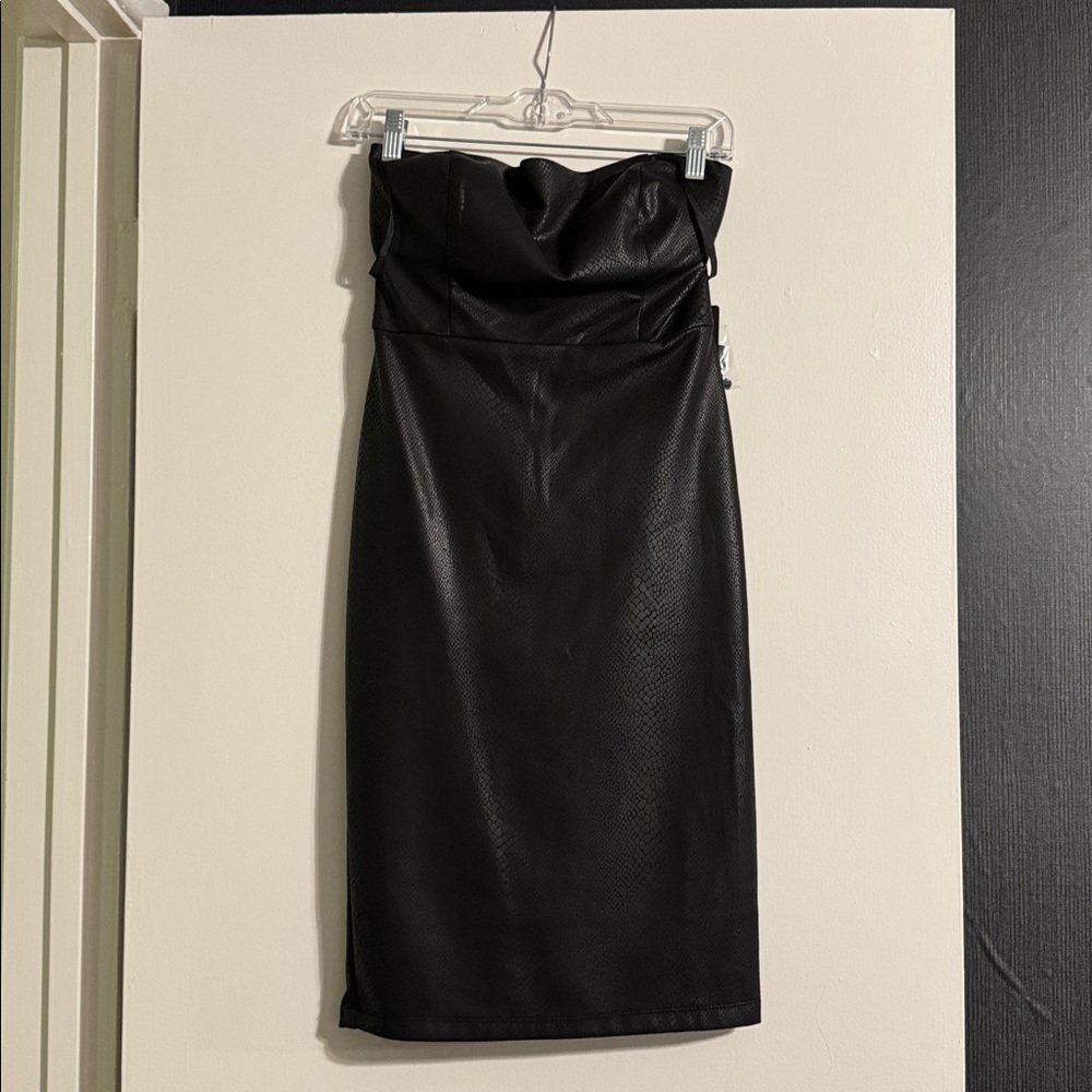 Bebe Black Textured Strapless Dress